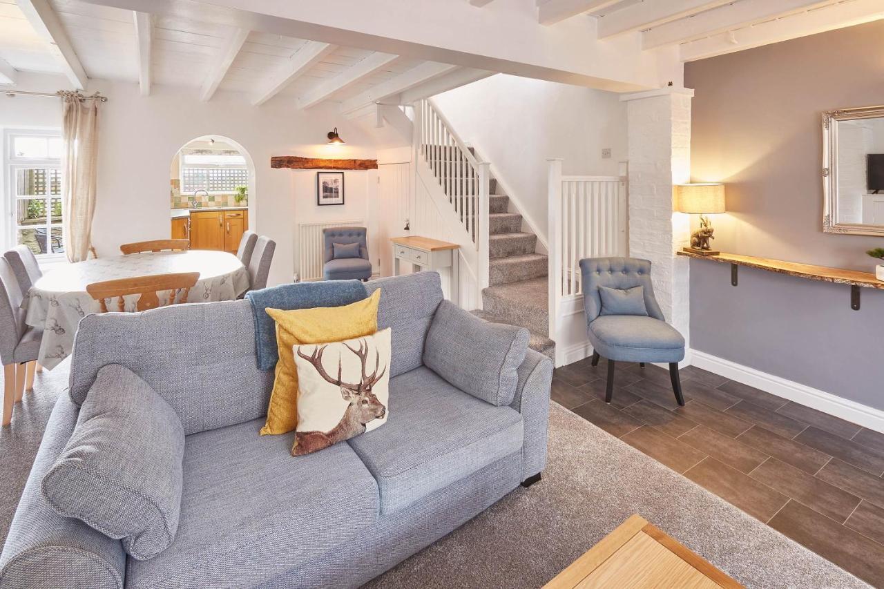 Host & Stay - Dove Grey, 25 West End Kirkbymoorside Exterior foto